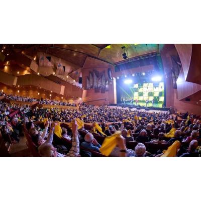 Puro Relajo conquista el Euskalduna y anuncia una gira estival con más de 90 conciertos