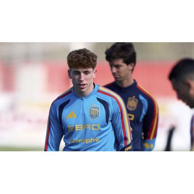 El Real Madrid no ha tomado por ahora ninguna decisión sobre la recompra de Víctor Muñoz en junio