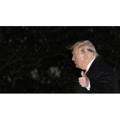 Trump amenaza a Irán con destruir lo que queda en pie si no se logra un acuerdo y abre el estrecho de Ormuz