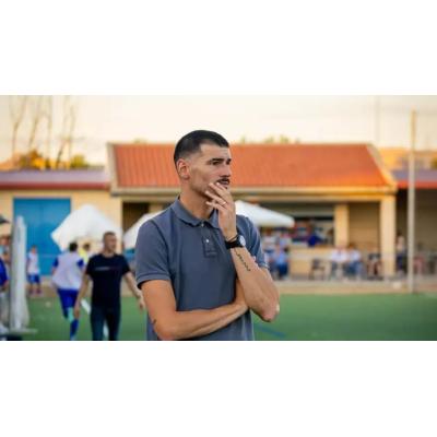 El exrojillo que está batiendo récords como entrenador en Zaragoza y 'puede' volver a Tajonar la temporada que viene