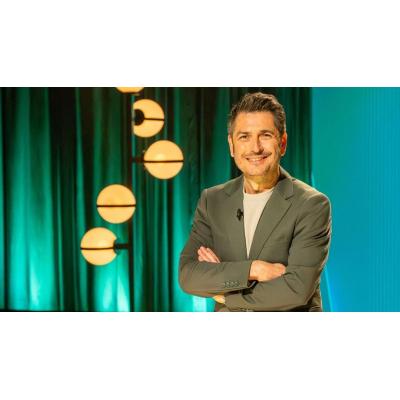 RTVE prepara 'El año en que naciste', con Carlos del Amor