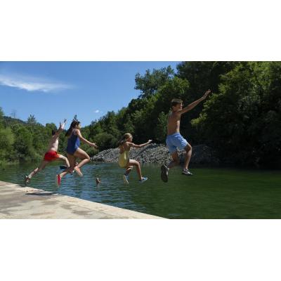 El río Anduña en Ochagavía ampliará la Zona Oficial de Baño en Navarra