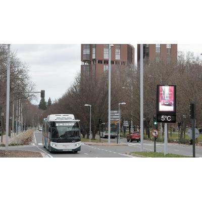 La plantilla de las villavesas sigue recelando de los cambios en líneas