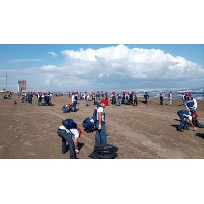 Un derrame de hibrocarburos en el Golfo de México deja más de 825 toneladas de residuos