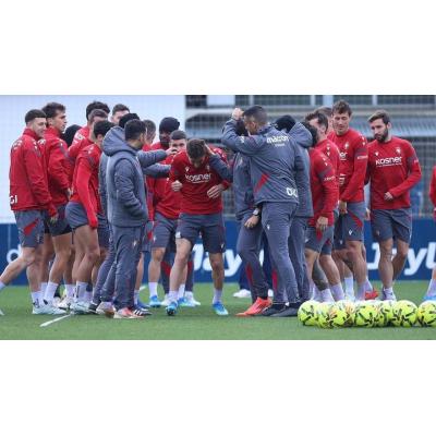 Kike Barja celebra su 29º cumpleaños en un gran momento de forma
