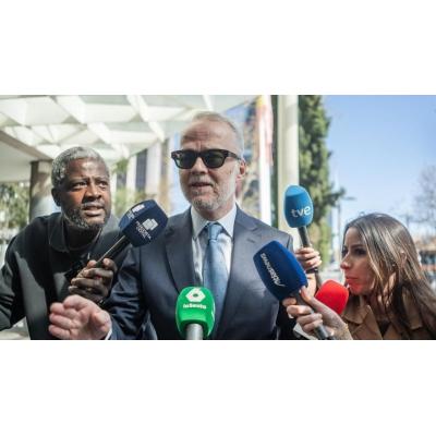 Begoña Gómez y la Fiscalía piden al juez Peinado que archive el caso