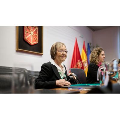La responsable de adjudicar una obra a Antxon Alonso: "Me suena de verlo en televisión ahora que estoy jubilada y tengo más tiempo"