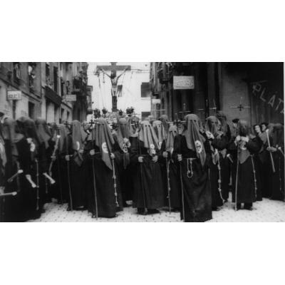 Historia de las procesiones de Semana Santa en Pamplona