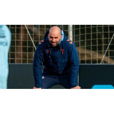 Giráldez renueva como entrenador del Celta hasta 2028