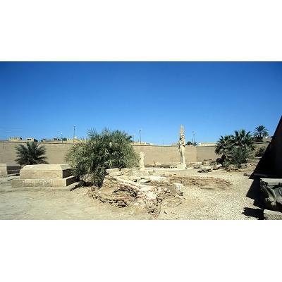 Dos detenidos por querer vender un sarcófago de hace 1.500 años en Egipto