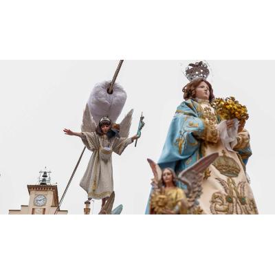 Una exposición en Tudela revive la Semana Santa con imágenes del Santo Entierro, el Volatín y la Bajada del Ángel