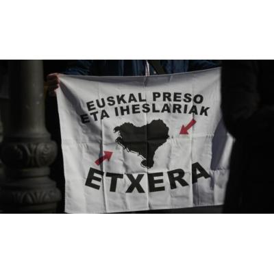 El Senado debate el miércoles una ley del PP para multar los 'ongi etorris' con hasta 150.000 euros