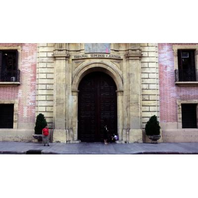 Condenado a nueve años de prisión un educador por violar a una joven tutelada con trastorno límite de personalidad