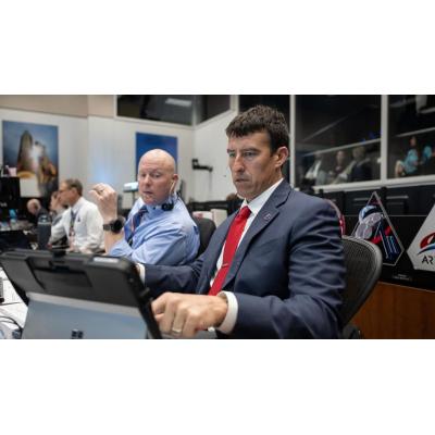 La misión Artemis II abandona la órbita terrestre y comienza su camino a la Luna