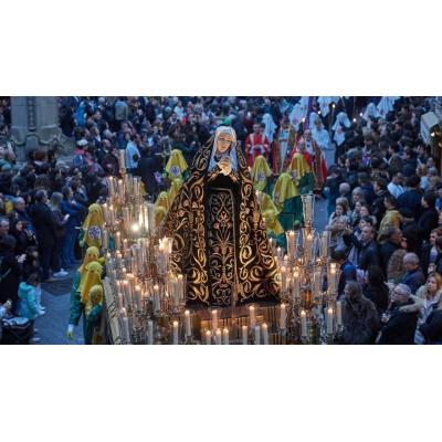 Vídeo de la Procesión del Santo Entierro en Pamplona