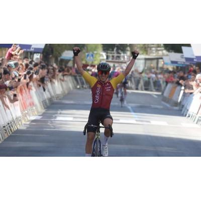 Ion Izagirre florece en el G.P. Miguel Indurain