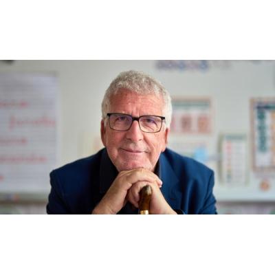 Gregorio Luri: "Hablemos menos de felicidad y más de amor a la vida"