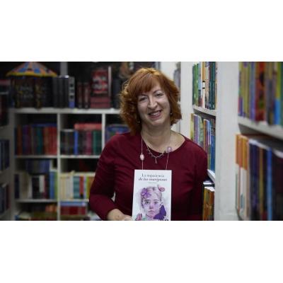 “Yo aspiro a perdurar, escribo por la convicción de que lo que cuento va a interesar a la generación de mis nietas”