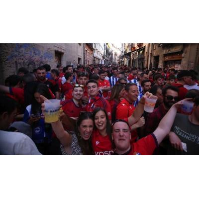 San Fermín rojillo en Vitoria