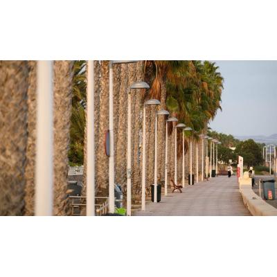 Un menor de 12 años apuñala a otro de 13 en unas pistas deportivas de Almería capital