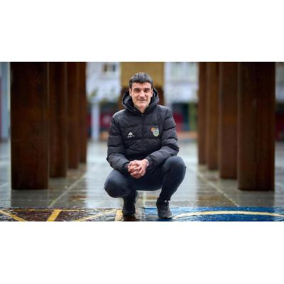 Miguel Etxeberria, entrenador de Replasa Beti Onak: “Entrenar en casa es especialmente bonito pero, también, muy intenso”