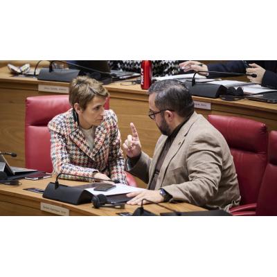 El paro apenas baja en Navarra y Chivite vuelve a quedarse lejos de las comunidades que más reducen el desempleo