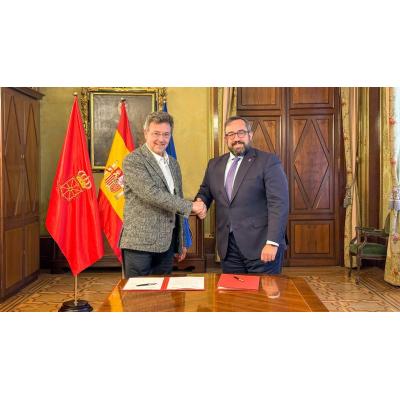 Gobierno de Navarra y Defensor del Pueblo impulsarán una nueva aplicación para mejorar el intercambio de información