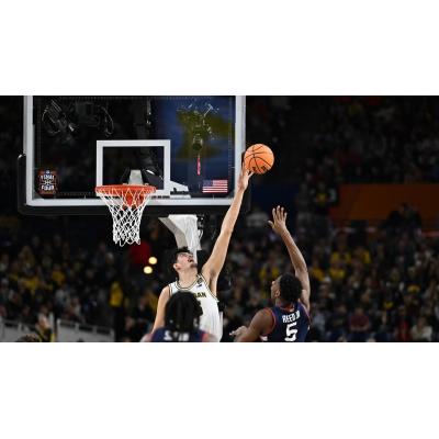 Aday Mara entra en la historia de la NCAA