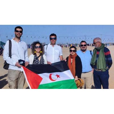 El viaje de varios parlamentarios de Navarra al desierto en el 50 aniversario de la República Saharaui