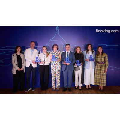 Navarra logra un premio mundial de Booking y se cuela entre las regiones más acogedoras para viajar este 2026