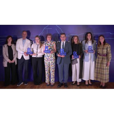 Navarra recibe el premio a la región más acogedora de España