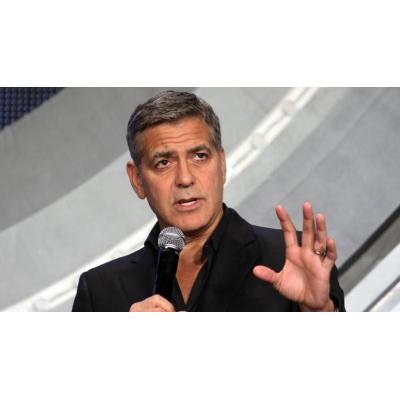 George Clooney responde a Trump tras las burlas a su carrera por acusarle de crímenes de guerra