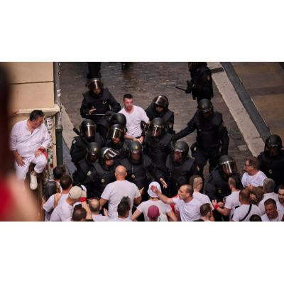 Solicitan cárcel y que se le impida estar en San Fermín a un acusado por los disturbios del Chupinazo de 2025