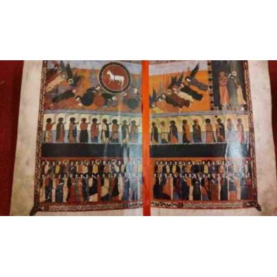 Una exposición en la Catedral de Pamplona descubre códices medievales únicos y una joya vinculada a los reyes