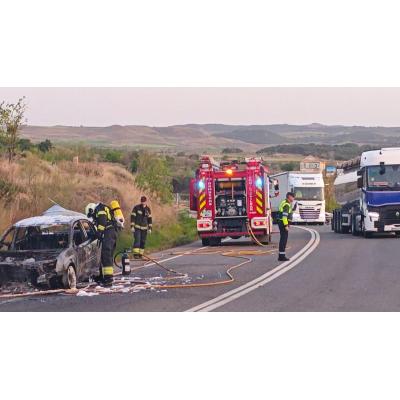 Arde un vehículo en la N-113 en Cintruénigo