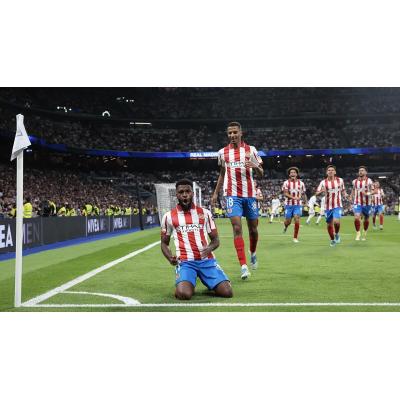 El Madrid "retro"-cede en la pelea por LaLiga