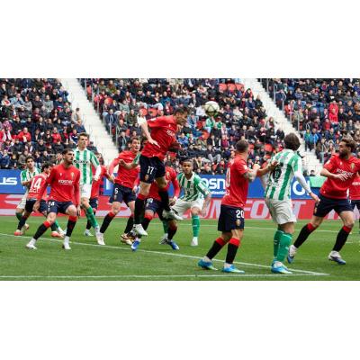 Así les hemos contado en directo el partido entre Osasuna y Betis desde el estadio de El Sadar
