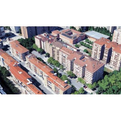 Sale a subasta un sexto piso en Iturrama