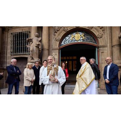 Fotos de la recepción al Ángel de Aralar en el Ayuntamiento de Pamplona