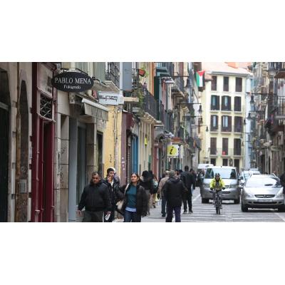 Cafés, helados, tartas, plantas... el comercio del Casco Antiguo de Pamplona repartirá 20.000 boletos sorpresa esta primavera