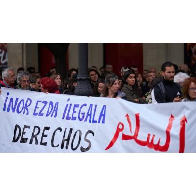 Colectivos sociales: "Aranzadi ha sido un macrodesalojo 100% decidido y ejecutado por Asiron"