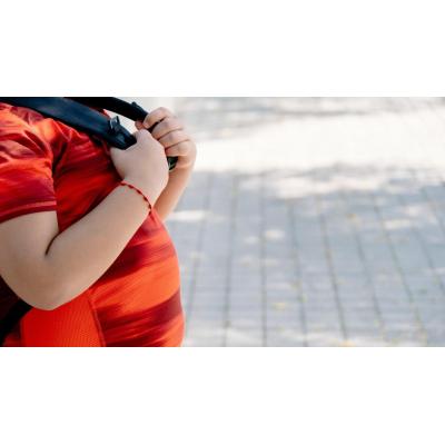 El inicio de la obesidad a una edad temprana aumenta un 70% el riesgo de muerte prematura, según un estudio
