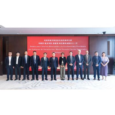 Chivite, de viaje oficial en China, estrecha lazos con empresas
