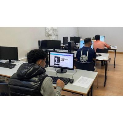 El programa Lankideak de activación sociolaboral fomenta la empleabilidad de jóvenes vulnerables