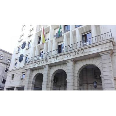 Condenado en Sevilla a 66 años de cárcel por engañar a veinte niñas en redes para obtener contenido sexual