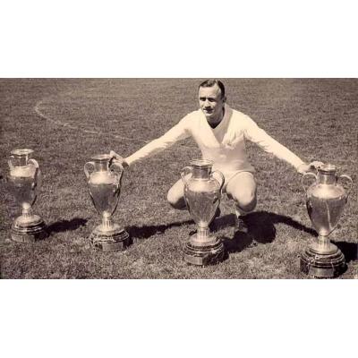 Fallece José Emilio Santamaría, exjugador del Real Madrid y exseleccionador de España
