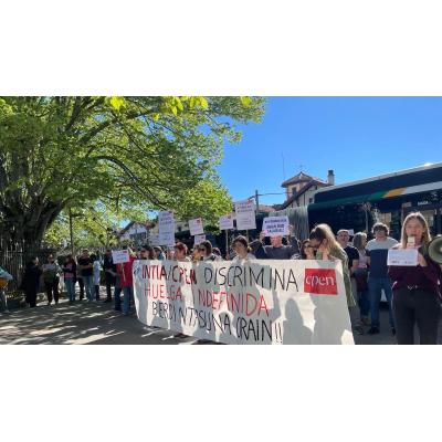 Nueva concentración de trabajadores de INTIA por la "igualdad salarial" del personal subrogado