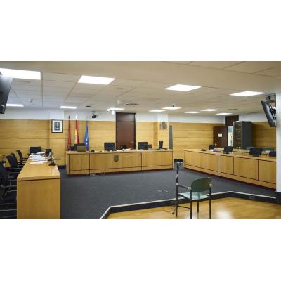 Cámaras ocultas, vídeos y fotos a una menor en Navarra: el caso llega ante el juez y el fiscal pide hasta 13 años de prisión