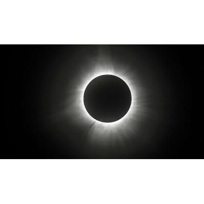 La cuenta atrás del eclipse total de Sol empieza en CosmoCaixa con un sinfín de actividades