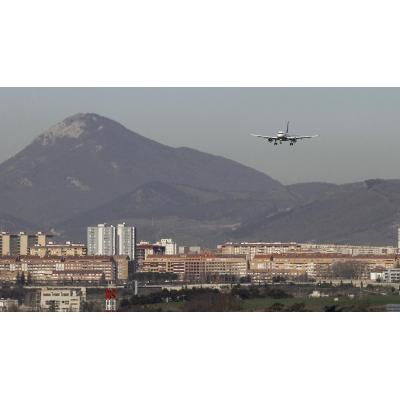 Aena cierra la puerta a la cogestión de los aeropuertos con las comunidades, tal y como pedía el Parlamento de Navarra